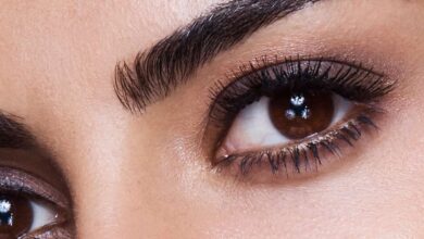 Photo of Осенняя загадка: как выполнить нюдовый макияж smoky eye с темным акцентом