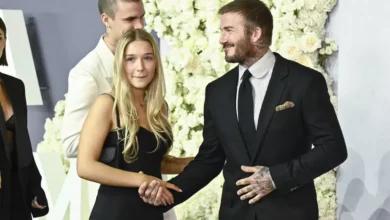 Photo of Харпер Бекхэм появилась на ковровой дорожке в украшении за полмиллиона рублей