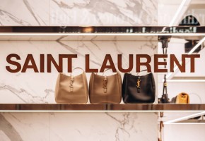 Photo of Saint Laurent стал самым популярным брендом мира по версии Lyst Index