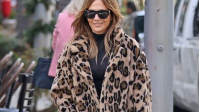 Photo of Леопардовое пальто — главный хищник зимы: как носить и не промахнуться со стилем
