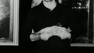 Photo of Дженнифер Энистон впервые поделилась в соцсетях фото с новым бойфрендом