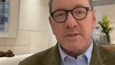 Photo of Кевин Спейси опроверг слухи о том, что стал бездомным