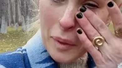 Photo of Румер Уиллис со слезами на глазах высказалась о материнских тяготах