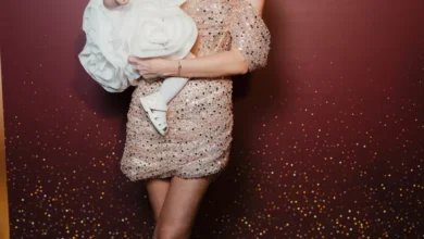 Photo of Женя Малахова впервые вышла в свет с двумя детьми