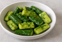 Photo of Вкус, традиции и лучшие рецепты закуски из битых огурцов