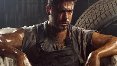 Photo of Турецкая суперзвезда Бурак Озчивит дебютирует с моноспектаклем в Москве